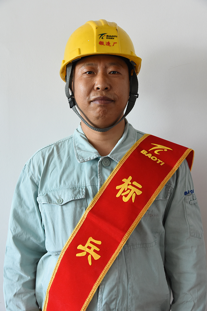 【標(biāo)兵風(fēng)采】公司2019年度標(biāo)兵張紅強(qiáng)